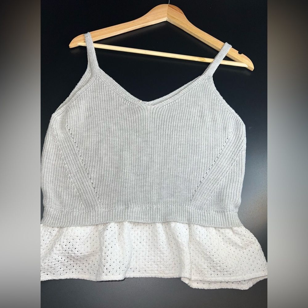 MOTH by Anthropologie Grey Knit Tank with Eyelet White Ruffle Bottom Size M EUC
